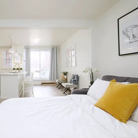 Rent this 2 bed apartment on District de Saint-Édouard in Montreal, QC H2S 2L9