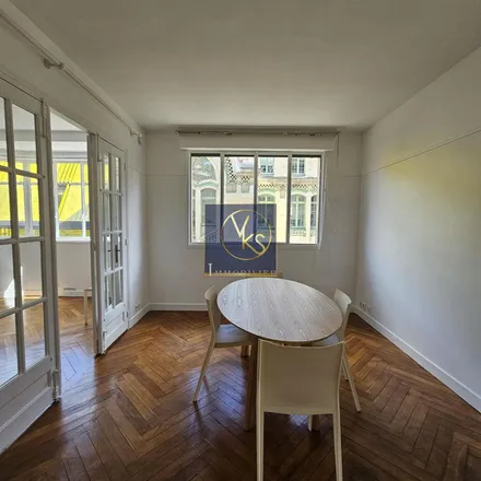 Image 7 - 27 Rue Péclet, 75015 Paris, France - Apartment for rent