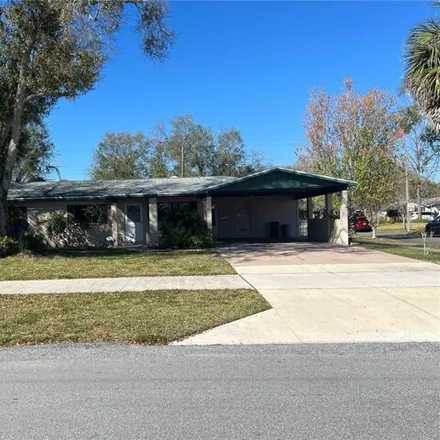 Buy this 3 bed house on 3091 Redwood Avenue in Lakeland, FL 33803