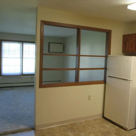 Image 3 - Nature's Edge Apartments, Sunnyslope Road, Morris, MN 56267, USA - Apartment for rent