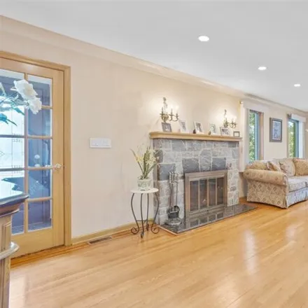 Image 3 - 36-42 204th St, Bayside, New York, 11361 - House for sale