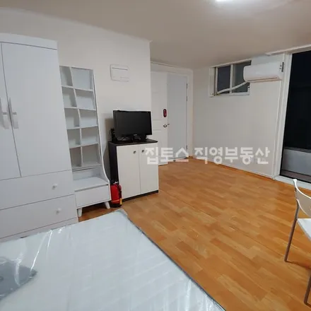 Image 3 - 서울특별시 강남구 역삼동 661-34 - Apartment for rent