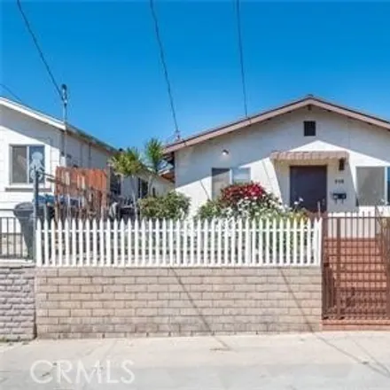 Buy this 6 bed house on 338 W 9th St in San Pedro, California