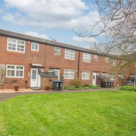 Buy this 3 bed house on unnamed road in Welwyn Garden City, AL8 6RH