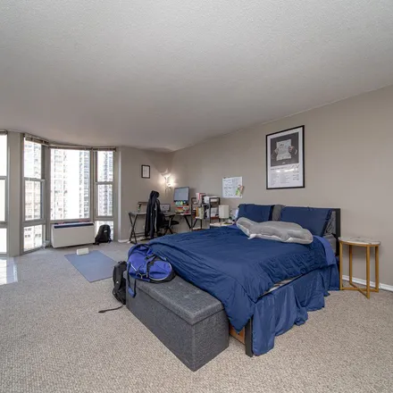 Image 9 - North Dearborn Parkway, Chicago, IL 60610, USA - Apartment for rent