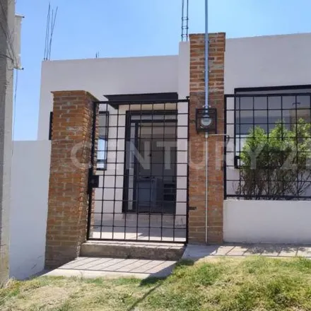 Rent this 2 bed house on Circuito Valle Escondido in Loma de Vallescondido, 52930 Ciudad López Mateos