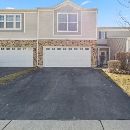 Buy this 2 bed townhouse on 4091 Blackstone Drive in Aurora, IL 60504