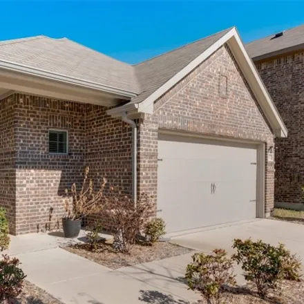 Buy this 3 bed house on 1098 Trickham Drive in Kaufman County, TX 75126