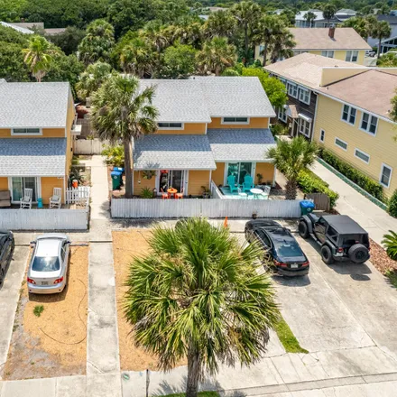 Buy this 8 bed duplex on 1606 1st Street in Neptune Beach, Duval County