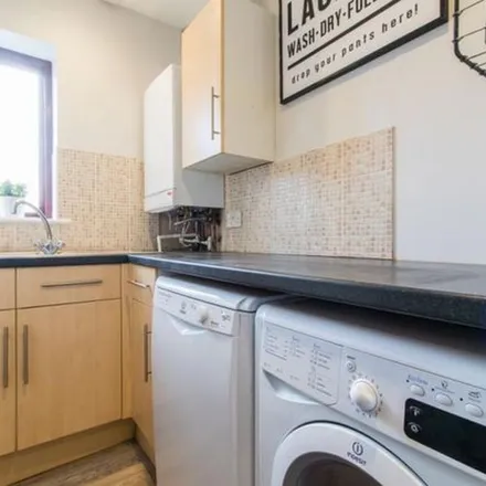 Rent this 3 bed apartment on Back Winstanley Terrace in Leeds, LS6 1DS