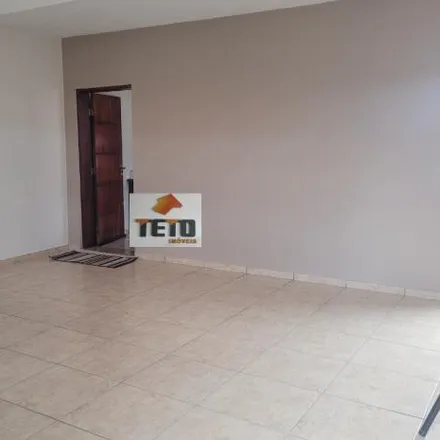 Buy this 3 bed house on Avenida Maria Consuelo Brandão Tolentino in Vila Carmem, São Carlos - SP