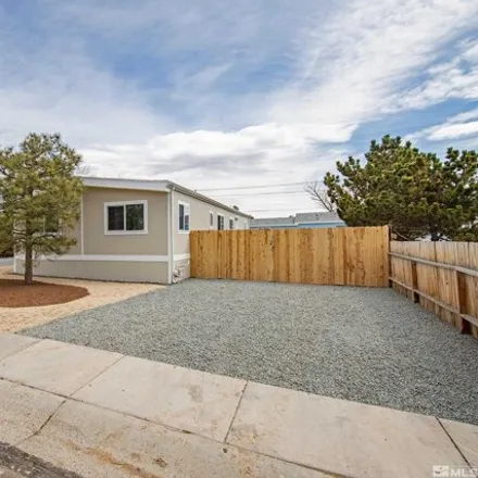 Image 2 - 2349 Kit Sierra Way, Carson City, NV 89706, USA - Apartment for sale