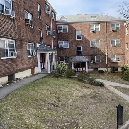 Rent this 2 bed house on 1486 W Terrace Cir Apt 5 in Teaneck, New Jersey