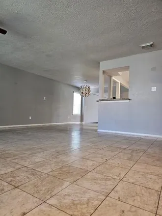 Image 4 - 10241 Emnora Lane, Houston, TX 77043, USA - House for rent