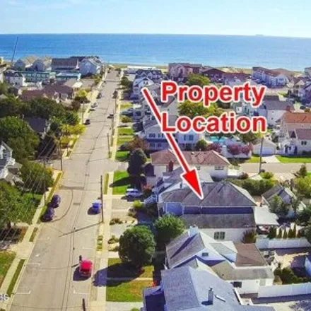 Rent this 4 bed house on 224 New Jersey Avenue in Point Pleasant Beach, NJ 08742