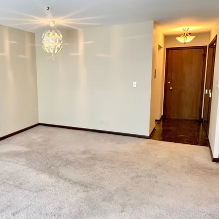 Image 4 - 600 Thames Parkway, Park Ridge, IL 60068, USA - Condo for rent