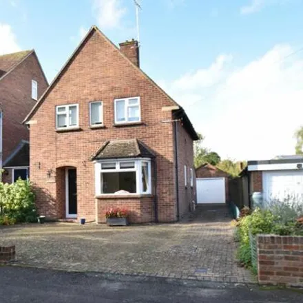 Buy this 3 bed house on Germains Close in Chesham, HP5 1JJ