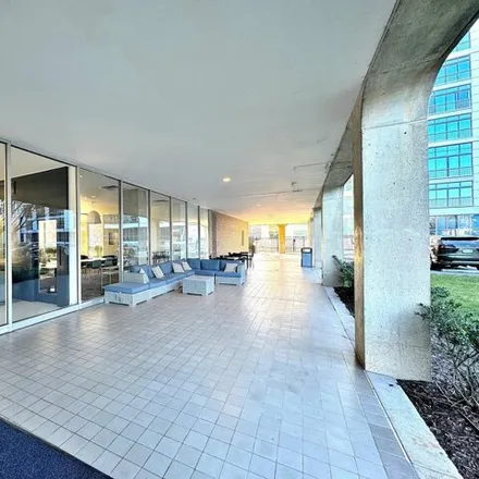 Image 5 - Waterfront Tower, 1101 3rd Street Southwest, Washington, DC 20024, USA - Condo for sale