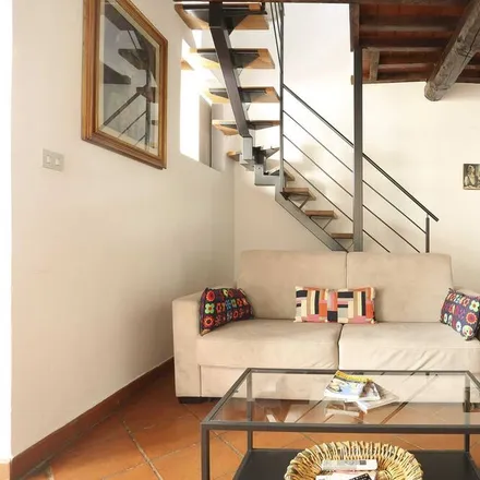 Rent this studio apartment on Via del Parione