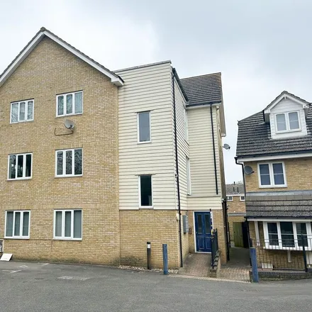 Rent this 1 bed apartment on Victoria Mews in Sittingbourne, ME10 4BW
