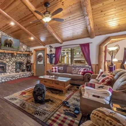 Image 8 - 42781 Castlewood Road, Big Bear Lake, CA 92315, USA - House for sale