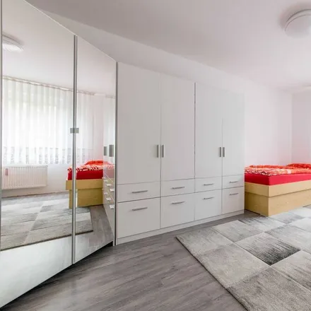 Rent this 2 bed apartment on 30880 Laatzen