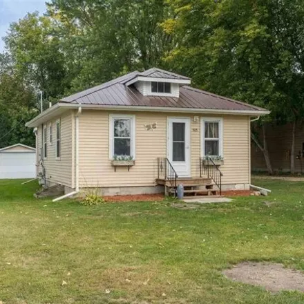 Buy this 3 bed house on 475 Chestnut Avenue in Madison Lake, Blue Earth County