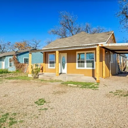 Image 3 - 30 E 13th St, San Angelo, Texas, 76903 - House for sale