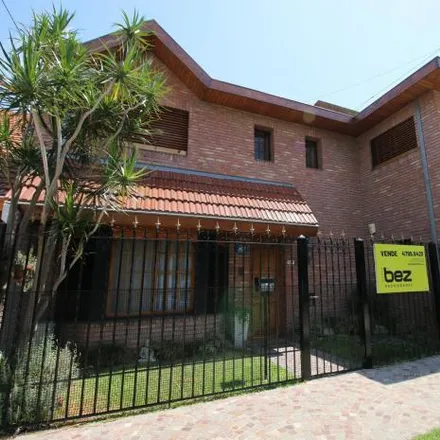 Image 2 - Castro Barros 2819, Martínez Oeste, B1640 FVB Martínez, Argentina - House for sale