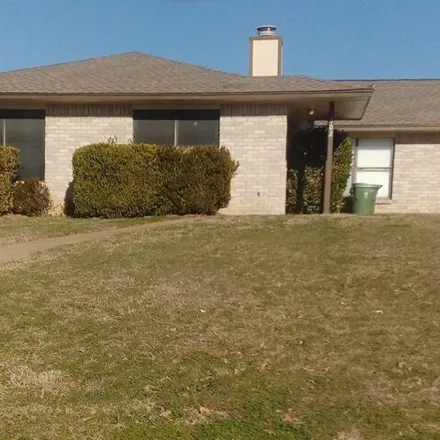 Rent this 2 bed house on 316 Shady Valley Drive in Mansfield, TX 76063