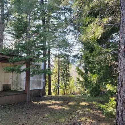 Buy this studio apartment on West River Street in Cave Junction, Josephine County