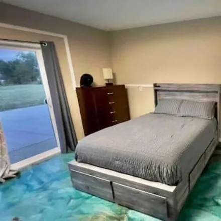 Rent this 1 bed house on Saint Joseph