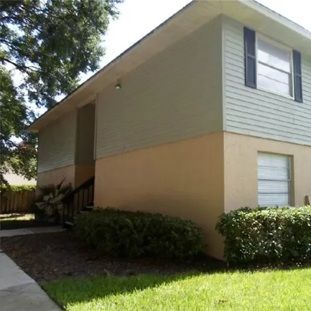 Buy this 2 bed condo on 225 Red Cedar Place in Brandon, FL 33510