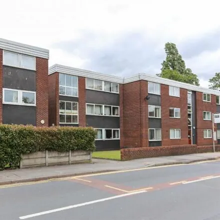Rent this 2 bed apartment on Heaton Moor in Parsonage Road / adjacent Heaton Moor Road, Parsonage Road