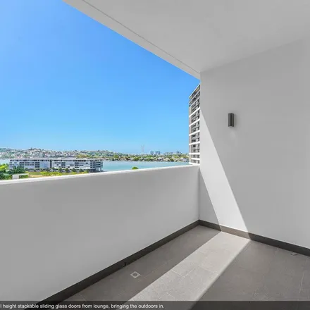 Image 2 - Lucent, Longland Street, Newstead QLD 4006, Australia - Apartment for rent