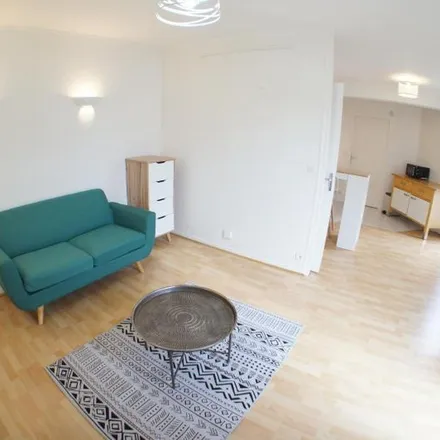 Rent this 1 bed apartment on 5 Rue Fulton in 49000 Angers, France