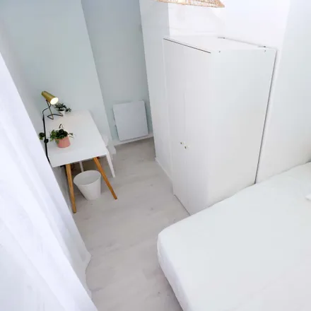 Rent this 1 bed room on 2 Rue Alfred de Courcy in 29200 Brest, France