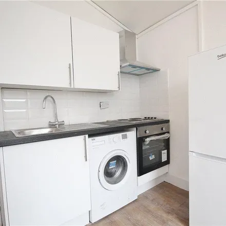 Image 3 - 189 South Ealing Road, London, W5 4RH, United Kingdom - Apartment for rent