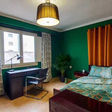 Rent this 4 bed apartment on Carrer de Santander in 7, 46017 Valencia