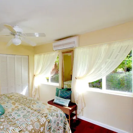 Rent this 1 bed apartment on Haleiwa
