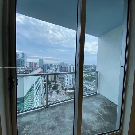 Image 2 - 177 Southwest 7th Street, Miami, FL 33130, USA - Apartment for rent