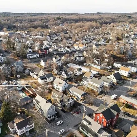 Rent this 2 bed house on 5 Union St Unit 2 in Concord, New Hampshire