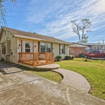 Buy this 3 bed house on 4418 Castor Street in Houston, TX 77022
