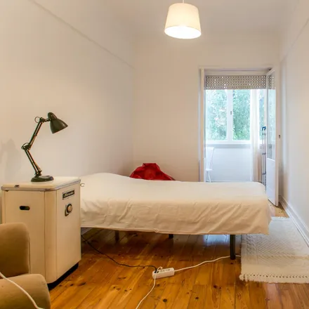 Rent this 3 bed room on Praça Pasteur 7 in 1000-238 Lisbon, Portugal