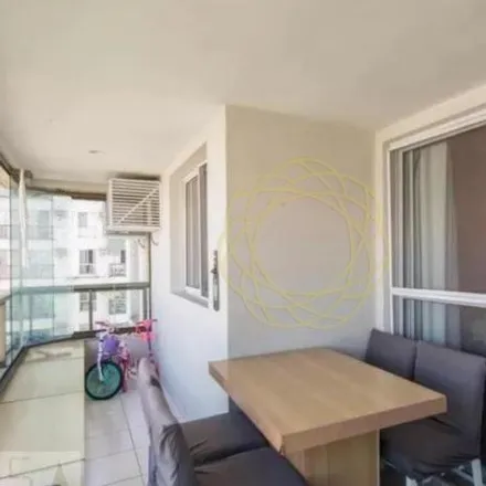 Buy this 3 bed apartment on Avenida Vice-Presidente José Alencar in Jacarepaguá, Rio de Janeiro - RJ