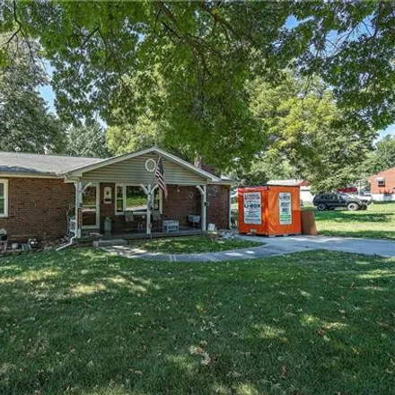 Image 2 - 2530 South Vermont Avenue, Independence, MO 64052, USA - House for sale