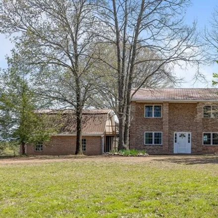 Buy this 5 bed house on 1029 Old Powerline Road Northeast in Bradley County, TN 37323