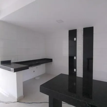 Buy this 3 bed apartment on Avenida Novo México 449 in Divinópolis - MG, 35501-470