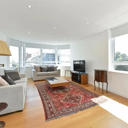 Rent this 3 bed apartment on Hyde Park Towers in 1 Porchester Terrace, London