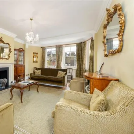 Buy this 3 bed apartment on Cheyne Court in 1-10;11-20;21-30;51-60;1-70;71-80;41-50;31-40 Cheyne Court, London